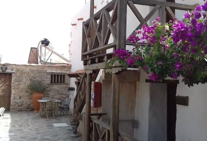 Maaseutuhotelli Casa Rural Tamasite