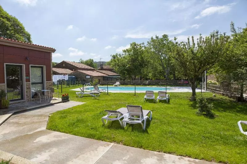 Alojamientos Rurales O Acivro