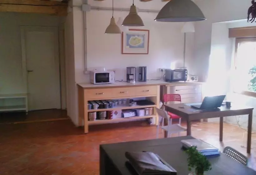 ペンション Albergue El Salto