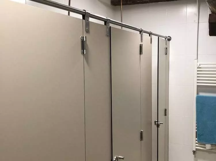 ペンション Albergue El Salto