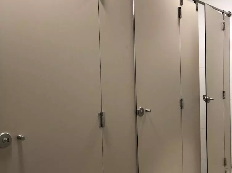 ペンション Albergue El Salto