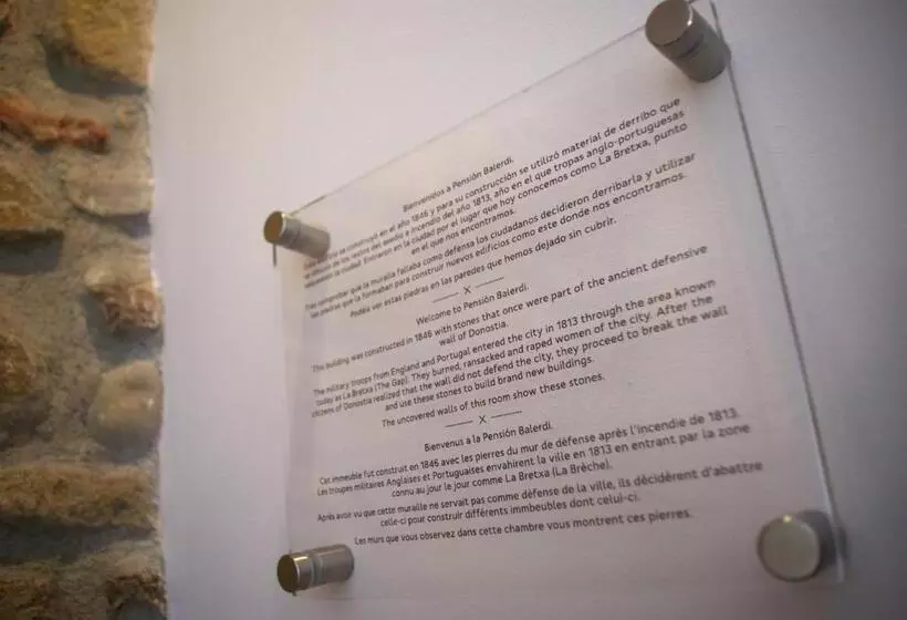 Pensión Balerdi Autocheck In