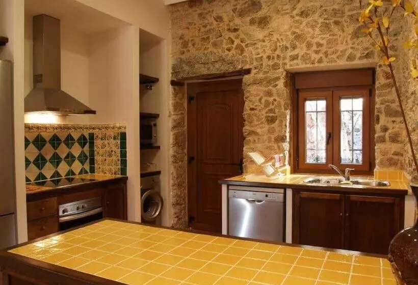 Majatalo Casa Rural La Llave De Miraflores