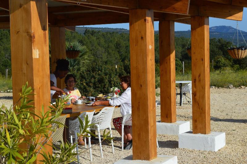 Пансион Benali