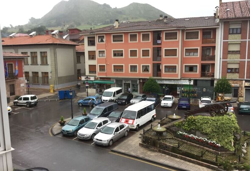 Pensão Hostal Café Español