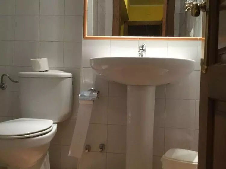 پانسیون Hostal Café Español