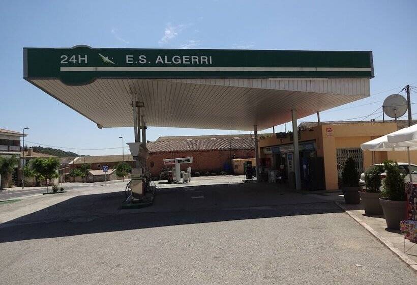 بنسيون Hostal Terraferma