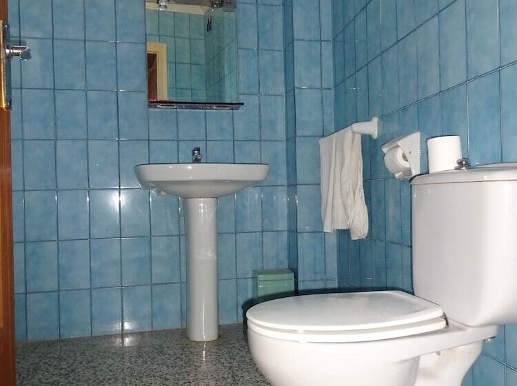 بنسيون Hostal Terraferma