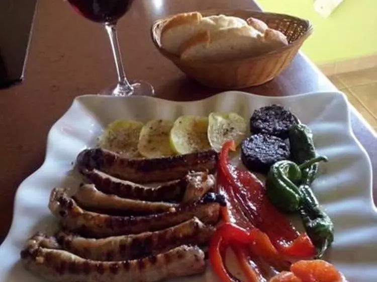 Majatalo La Contrada