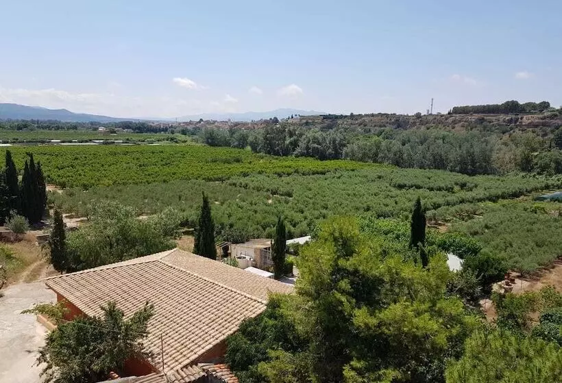 ペンション Mas Subirats