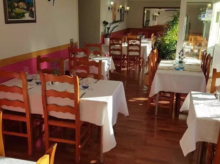 ペンション Mas Subirats