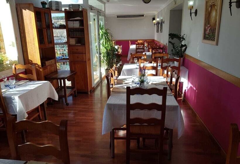 פנסיון Mas Subirats