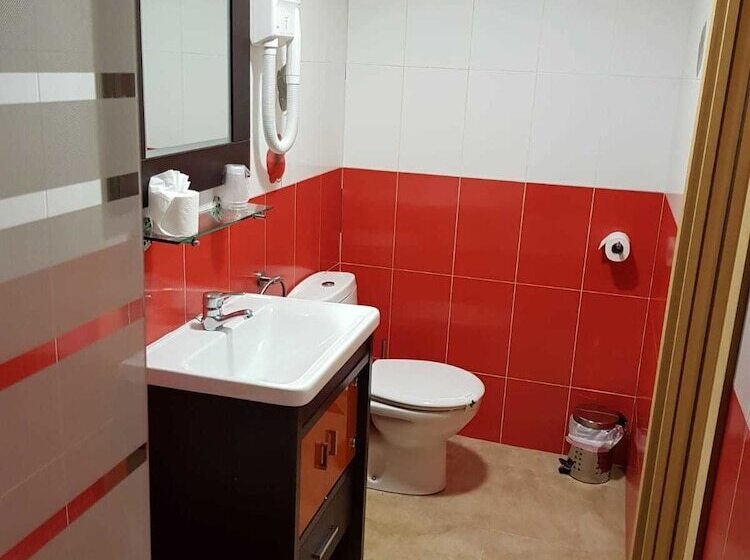 פנסיון Mas Subirats