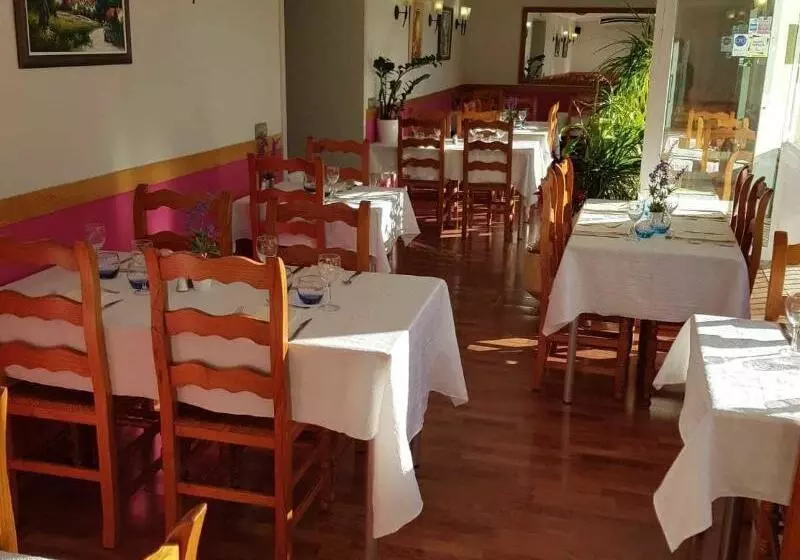 ペンション Mas Subirats