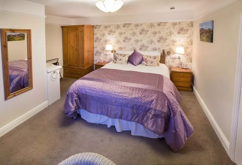 تختخواب و صبحانه The Cherrybrook