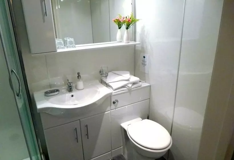 تختخواب و صبحانه The Cherrybrook