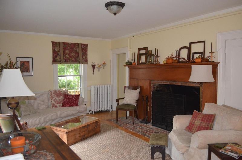 Benjamin F. Packard House Bed And Breakfast