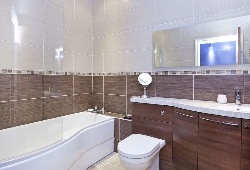 Holtby Grange Cottages