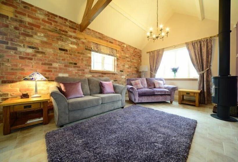 Holtby Grange Cottages