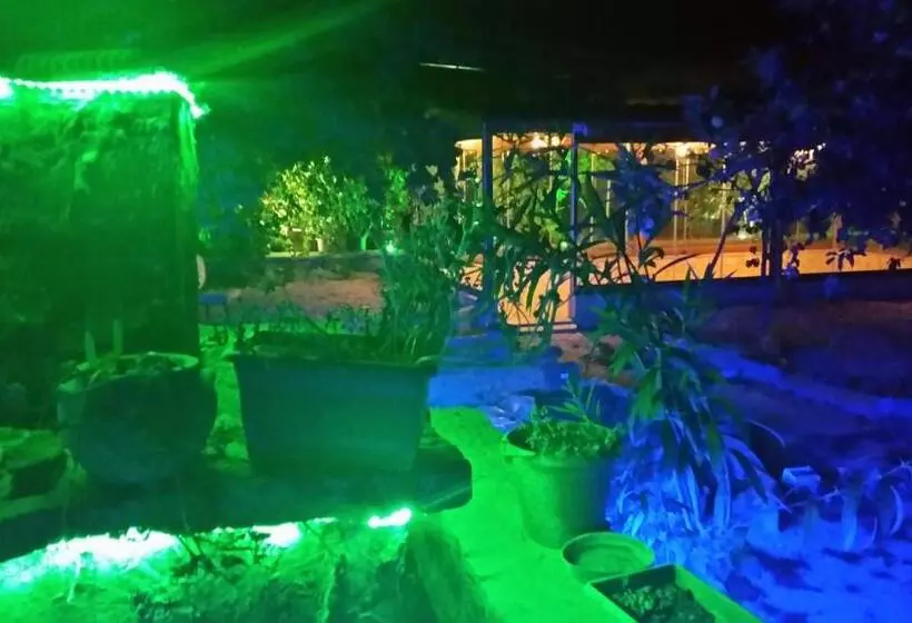 ホテル Family Cave Suite