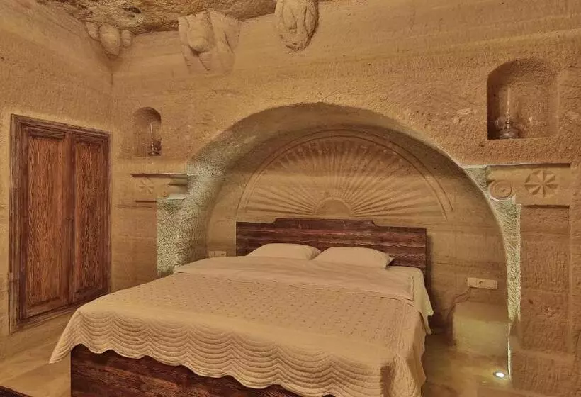 ホテル Family Cave Suite