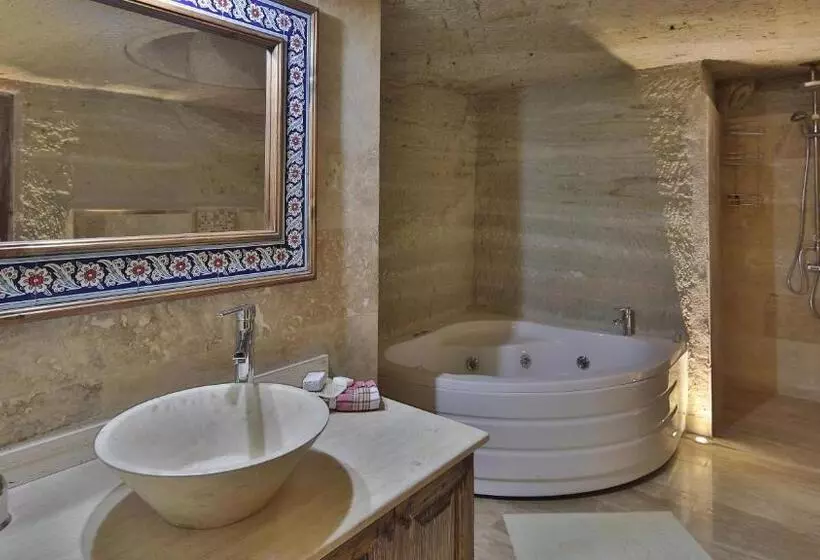 ホテル Family Cave Suite