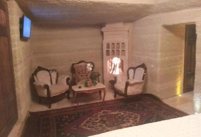 ホテル Family Cave Suite