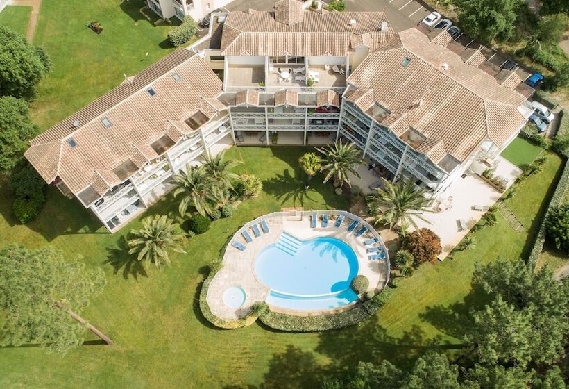 Madame Vacances Les Palmiers Du Golf