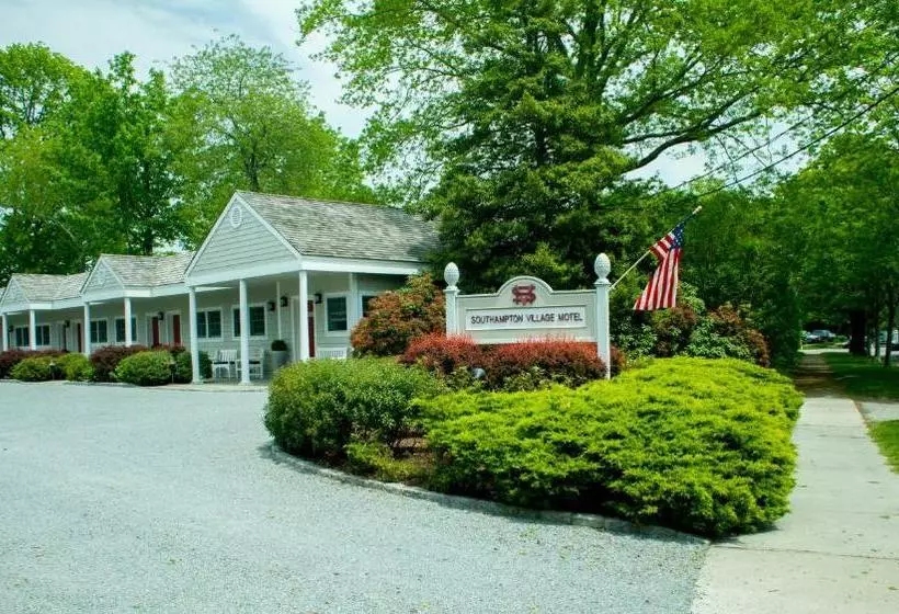 Southampton Village Motel