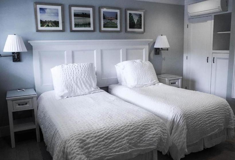 Southampton Village Motel