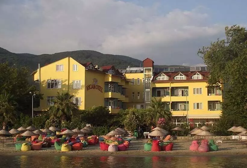 Aycan Otel