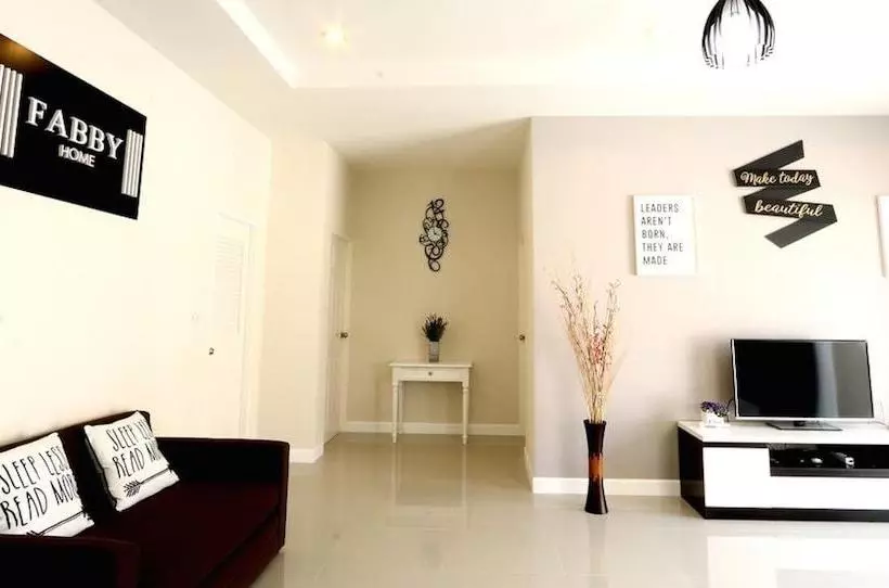 Fabby Home