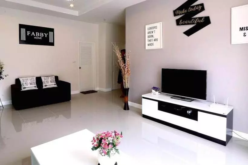 Fabby Home