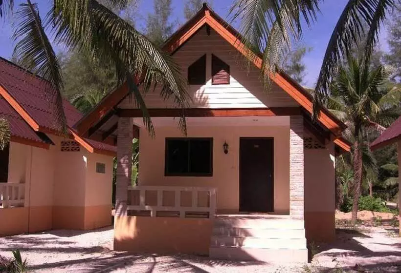 هتل Ao Thong Beach Bungalows & Restaurant