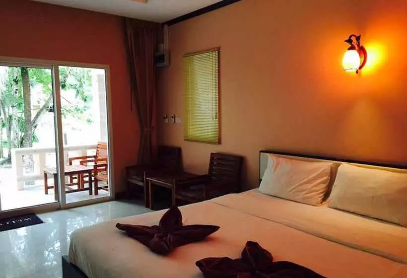 هتل Ao Thong Beach Bungalows & Restaurant