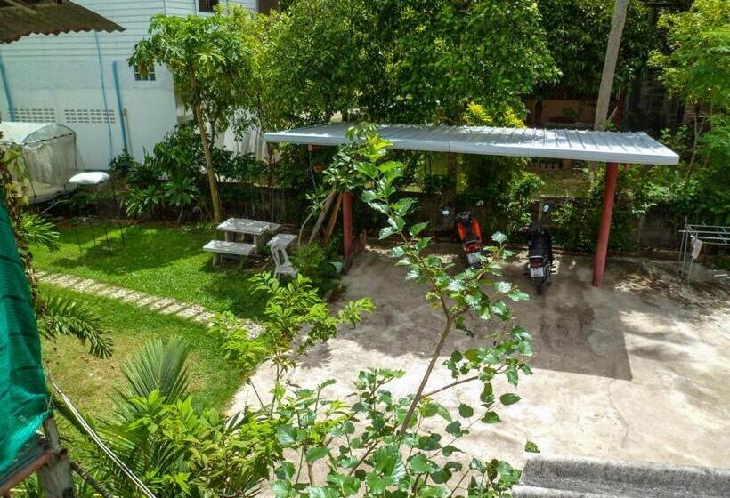 هتل Bonus Bungalow