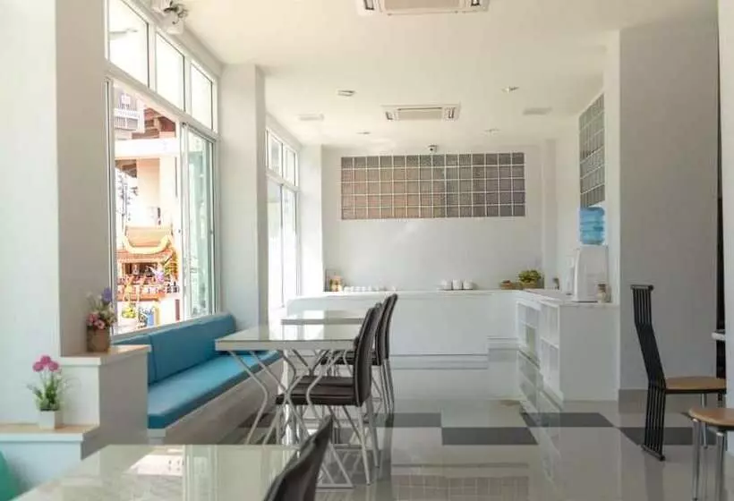 هتل Happy Home
