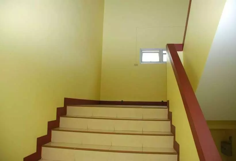 هتل Nuttasit Apartment
