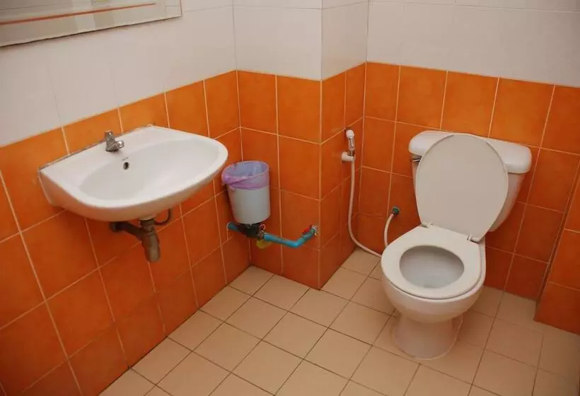 هتل Nuttasit Apartment