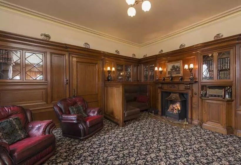 Majatalo Banoge House