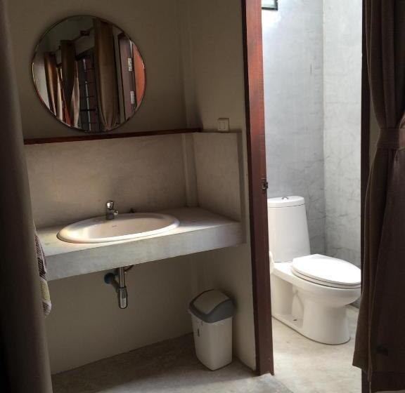 بنسيون Fern House Retreat