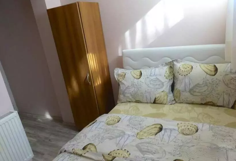 Avrasya Hostel