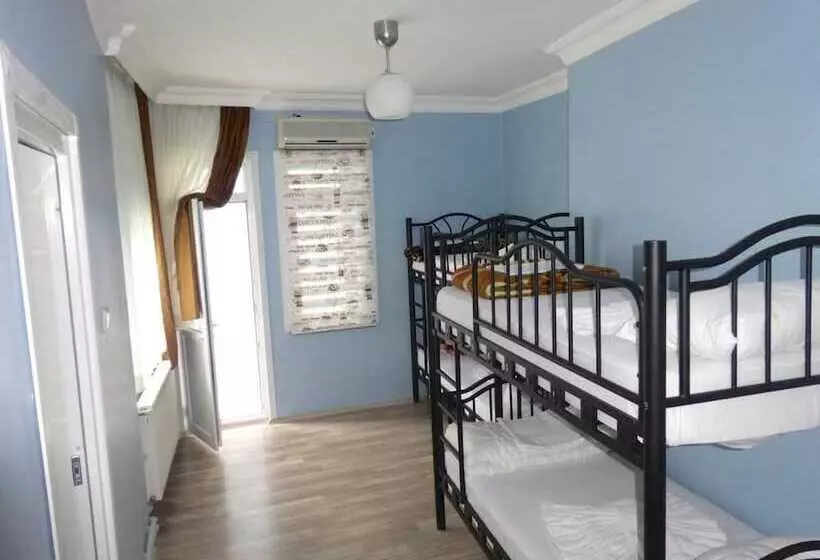 Avrasya Hostel