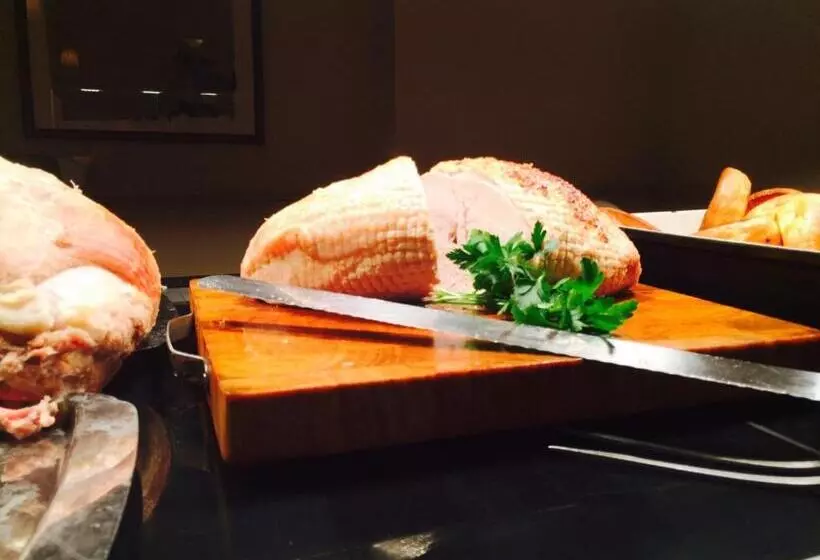 Hostelli The Red Lion