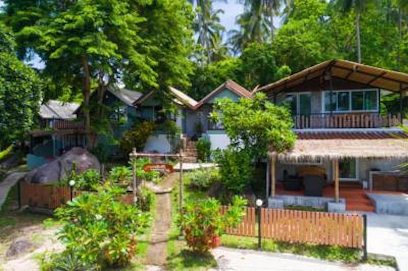 בית מלון כפרי Majestic Sea View Resort