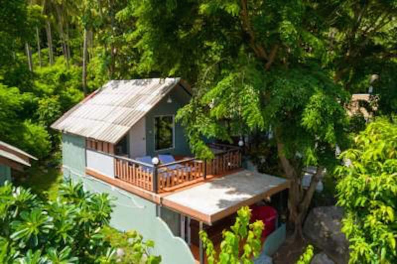 בית מלון כפרי Majestic Sea View Resort