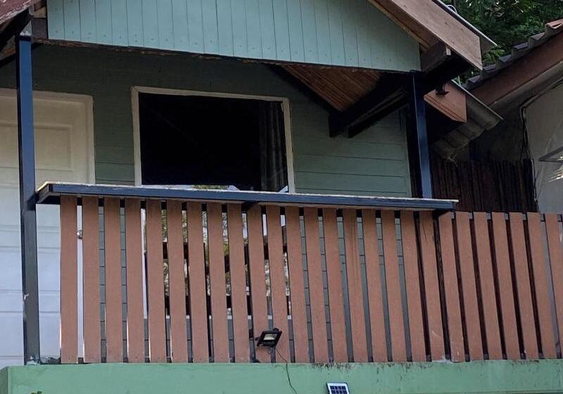 בית מלון כפרי Majestic Sea View Resort