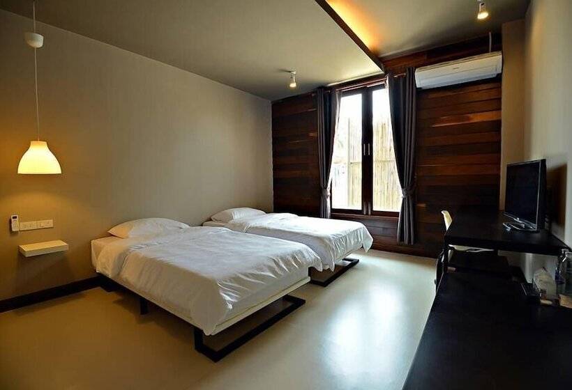 בית מלון כפרי Sabye D Resort At Surat