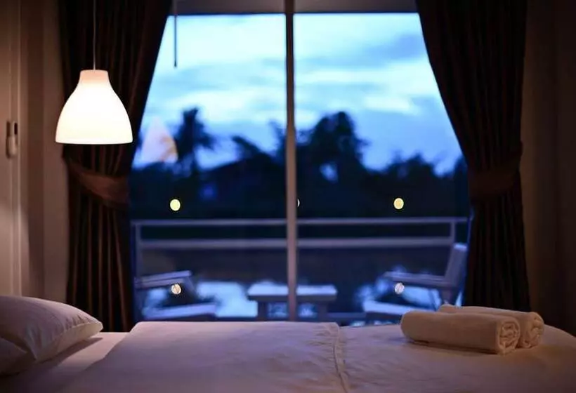 هتل Sabye D Resort At Surat