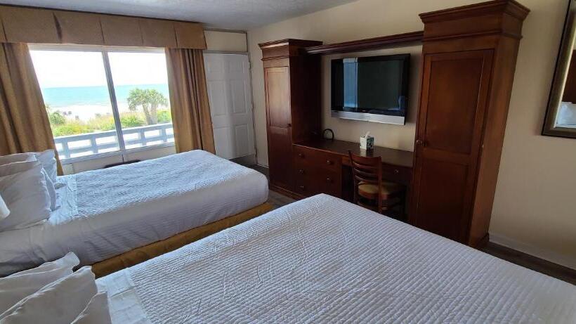 מוטל Oceanfront Twilight Surf